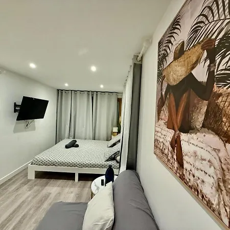 Apartment Cosy - Free Parking - Calme *