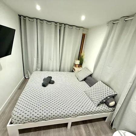 Cosy - Free Parking - Calme